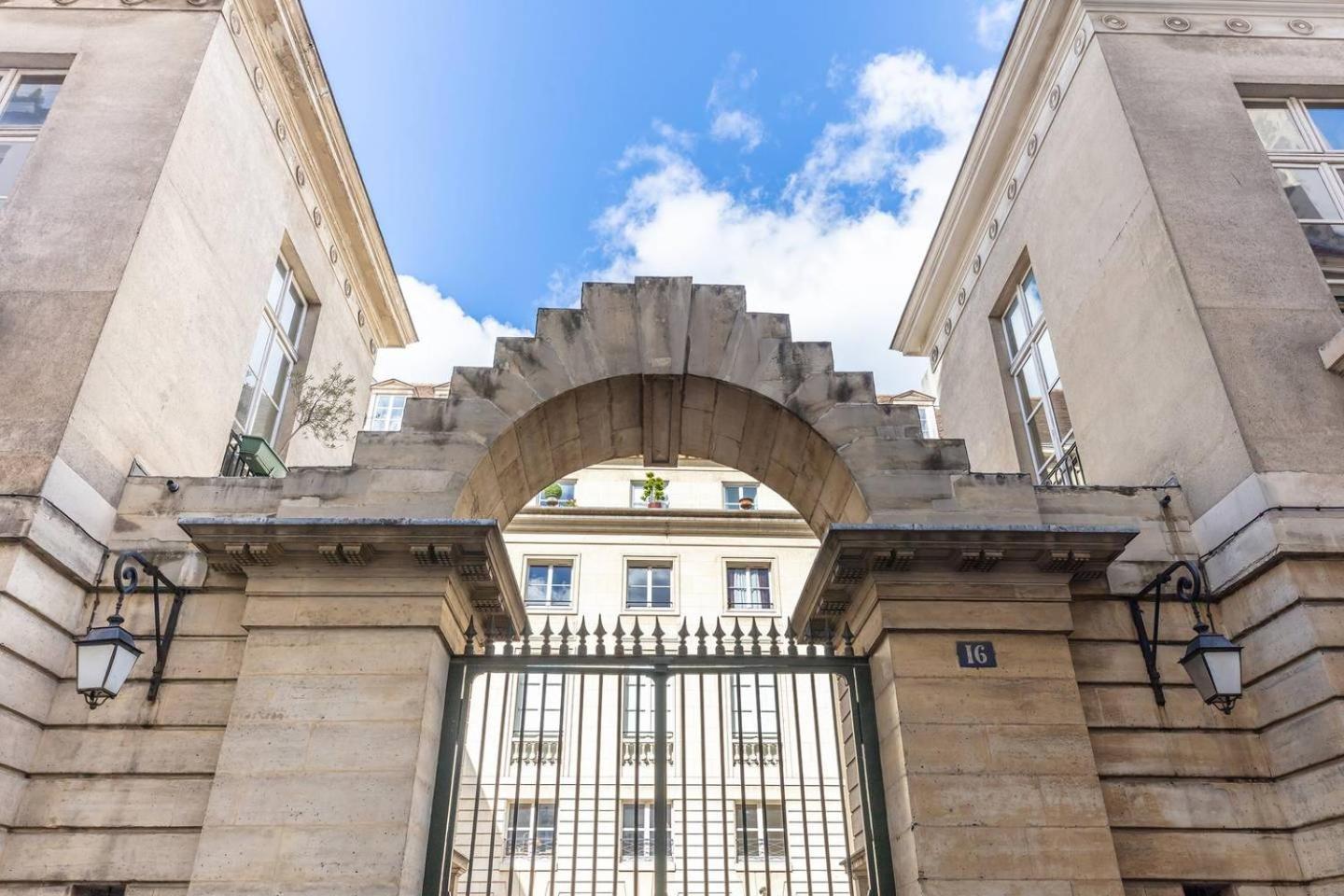 Home In Paris Marais Elegant Flat In Old Παρίσι Εξωτερικό φωτογραφία